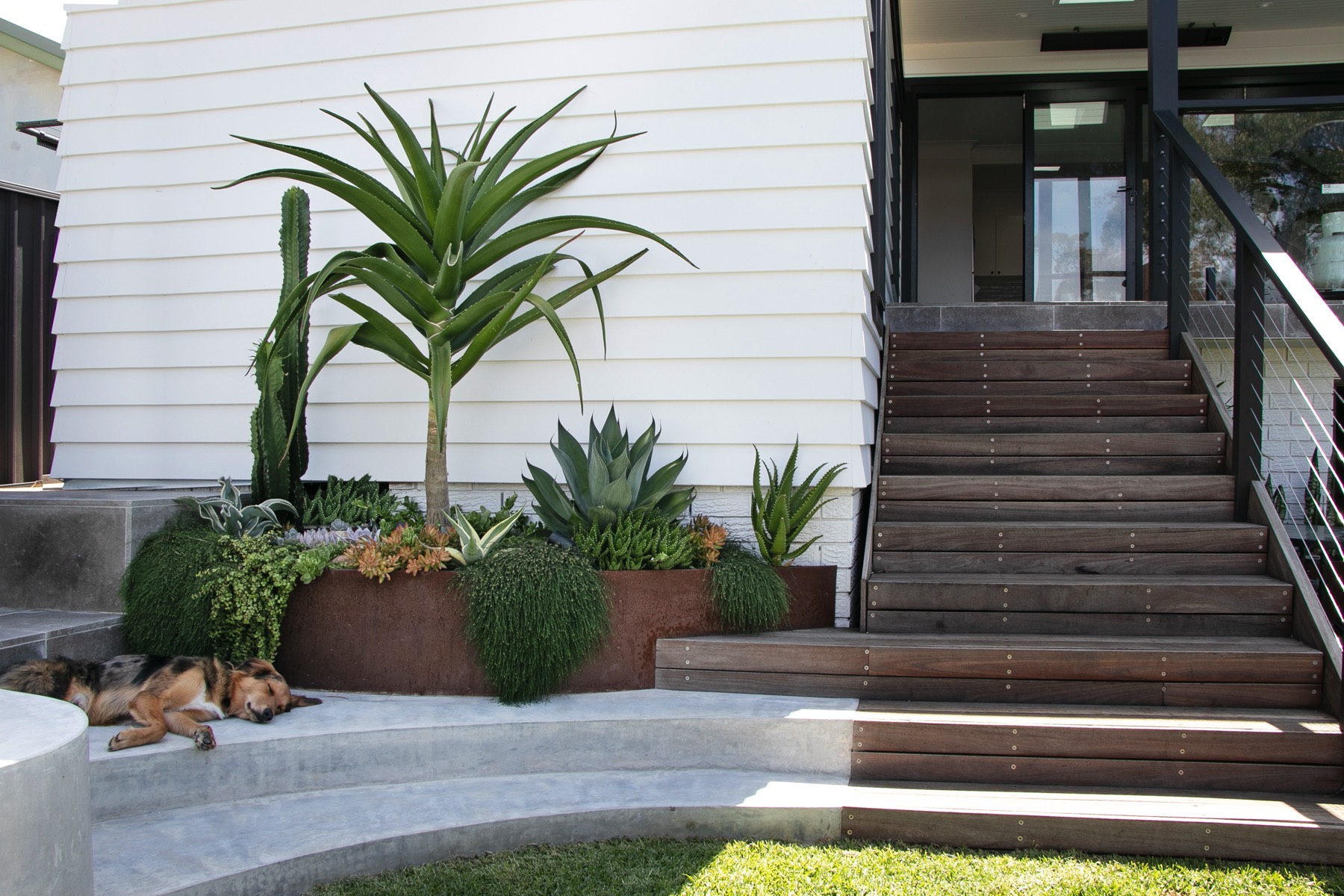 SHAPESCAPER steel landscaping project